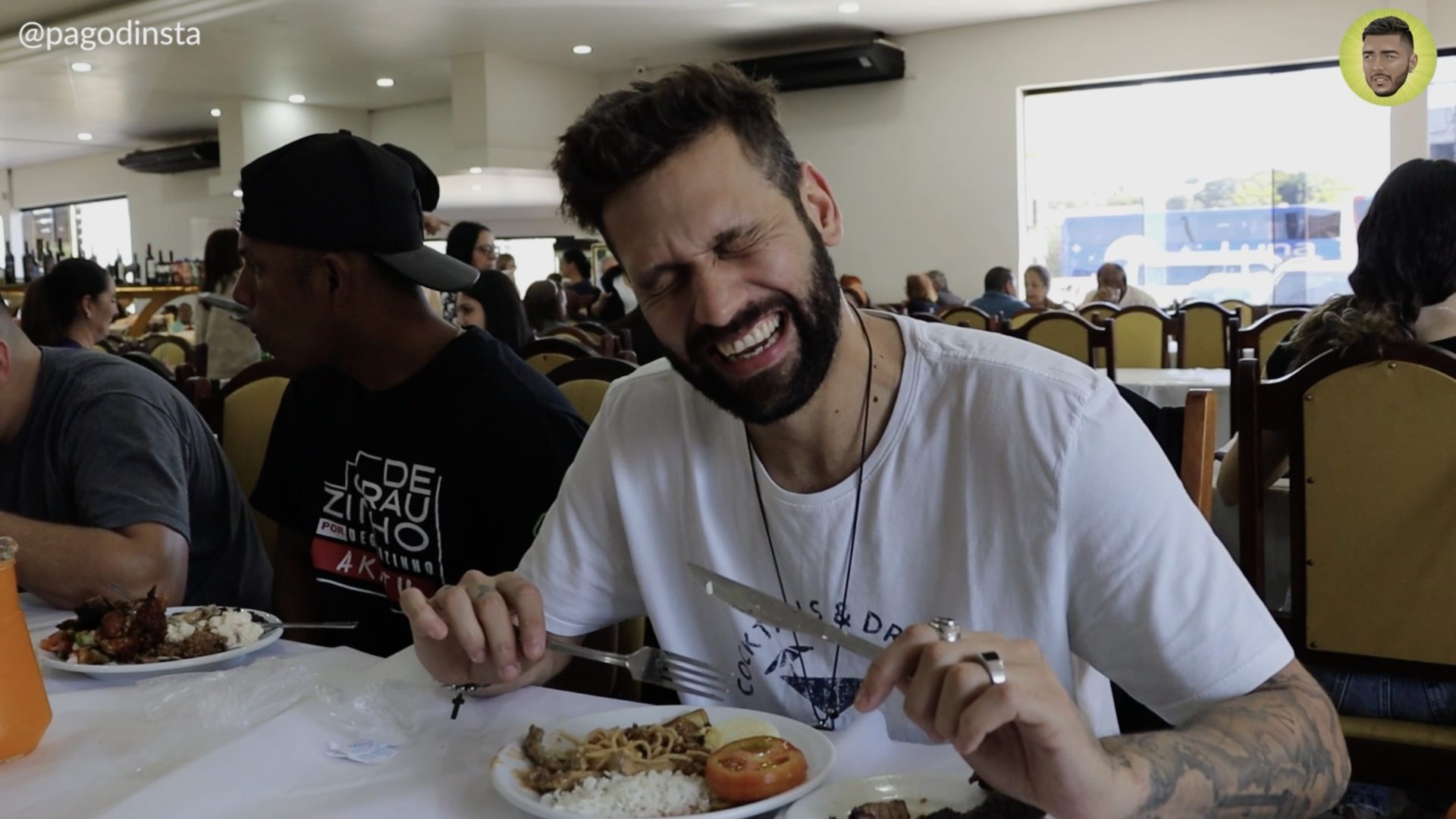 Almocei com o grupo Akatu - Parte 1 Bastidores do Show do Grupo Akatu em Curitiba | Pagodinsta