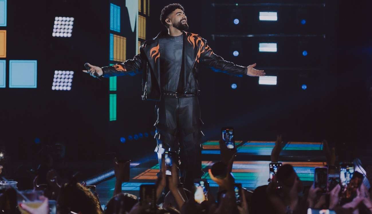 Dilsinho Revela Novo Álbum em Formato de Roda de Pagode