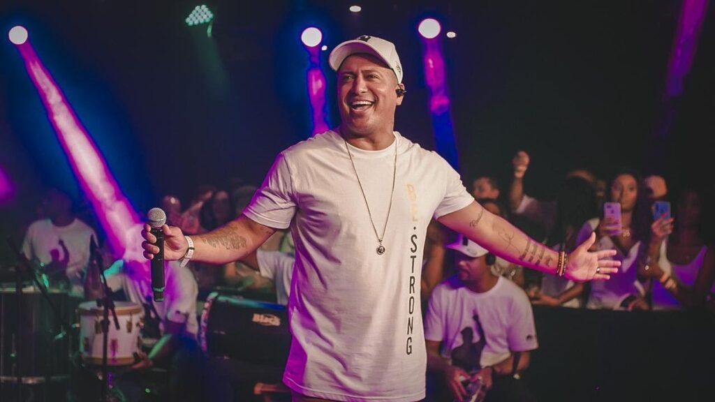 Renato da Rocinha Celebra 15 Anos de Carreira com Gravação de DVD e Convidados Especiais